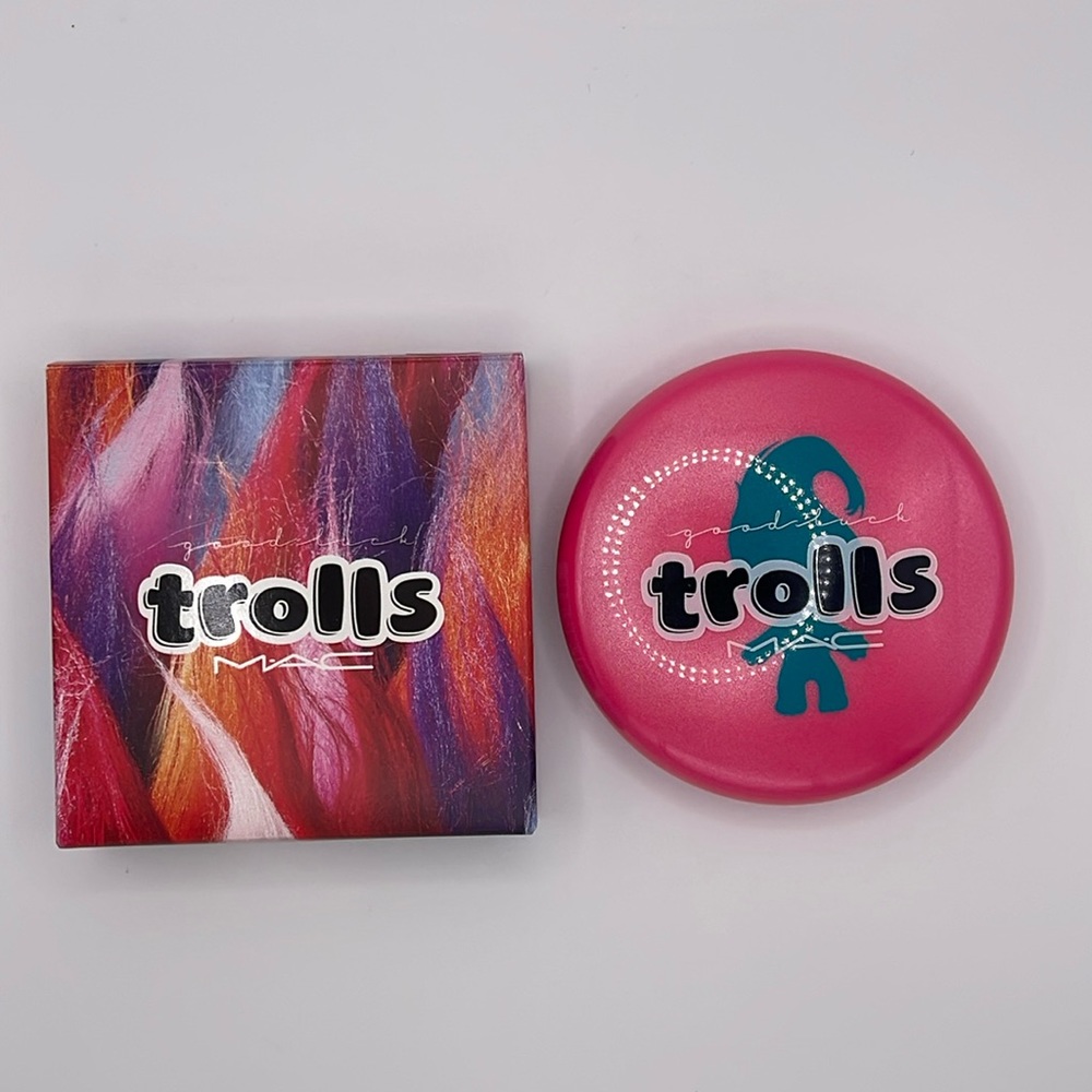 MAC Cosmetics Good Luck Trolls Glow Rida Beauty Powder Highlighter - Picture 3 of 8